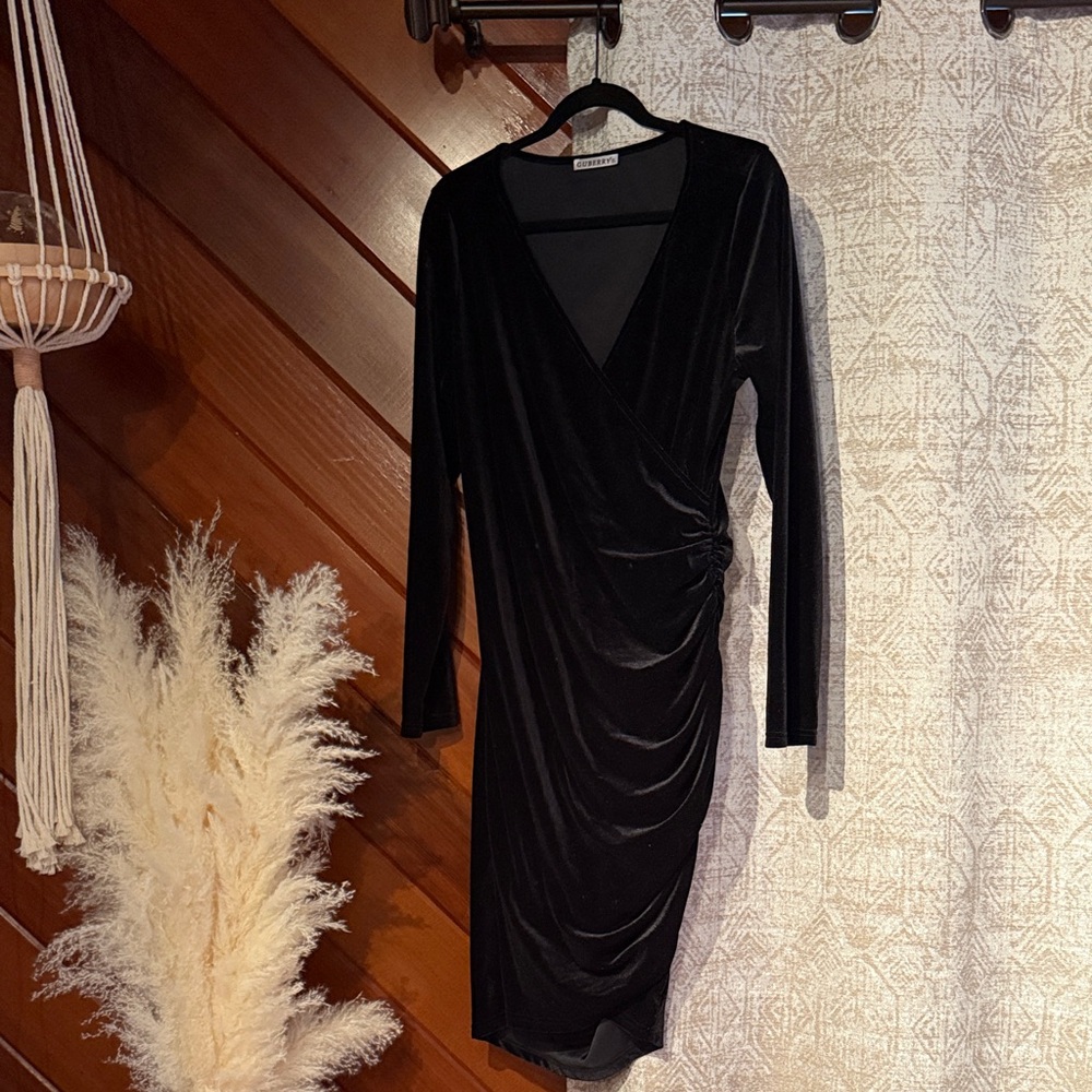 Velvet Black Draped Long Sleeve Dress